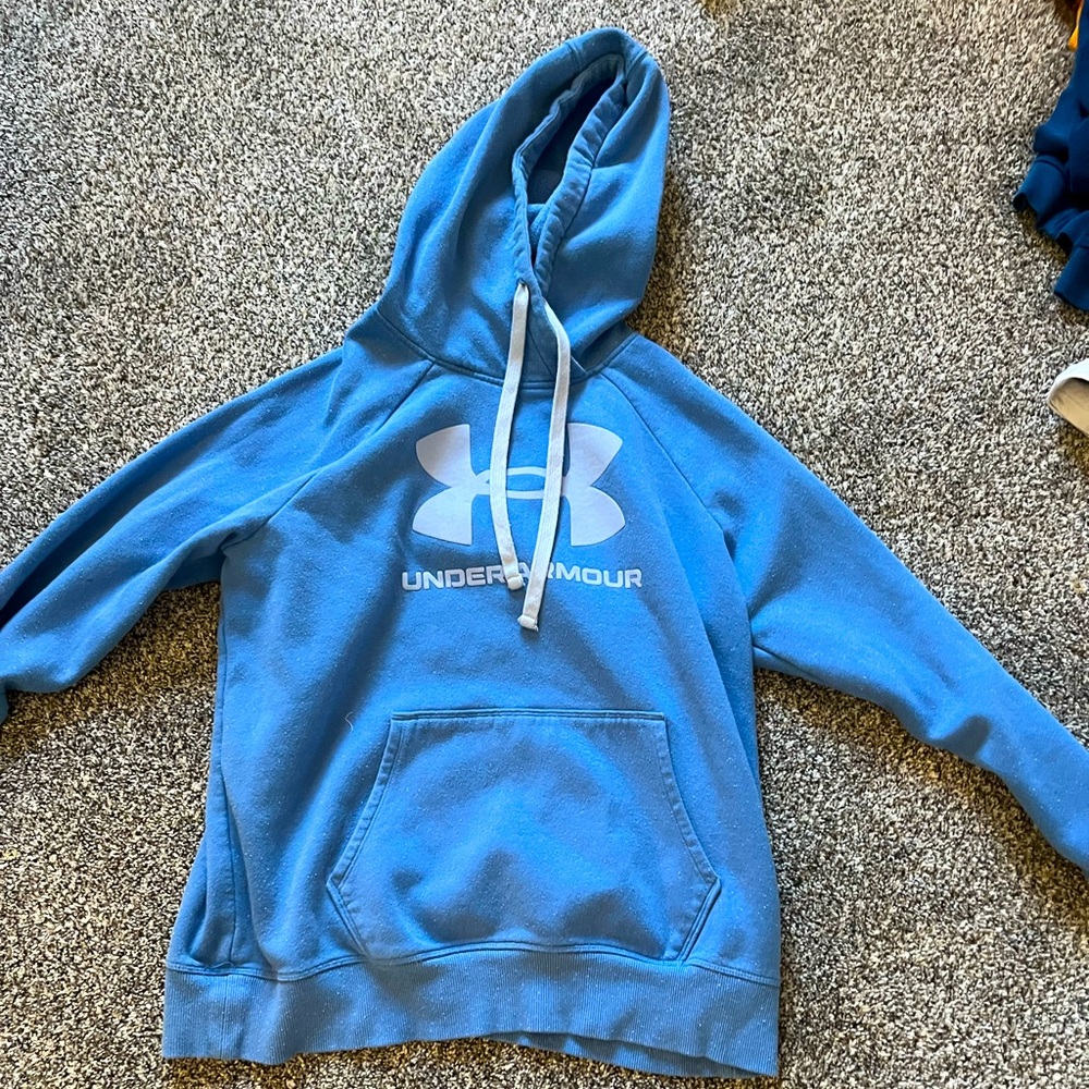 Under armor soft hoodie